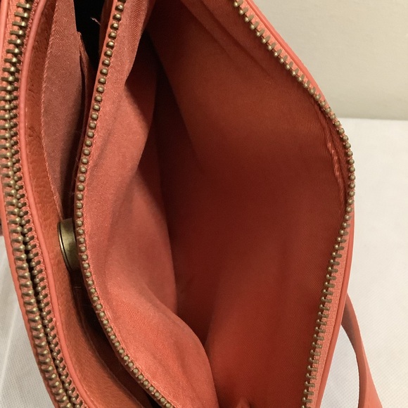 Universal Thread Goods Co Pumpkin Orange Crossbody Purse - Picture 10 of 11